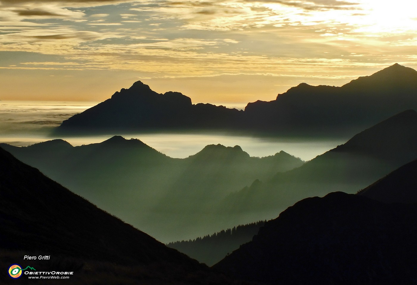 92 Splendido tramonto verso le Grigne.JPG